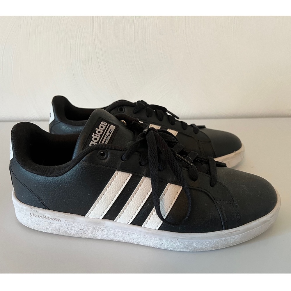 Adidas Men’s Cloudfoam Advantage Sneaker 8.5M Black